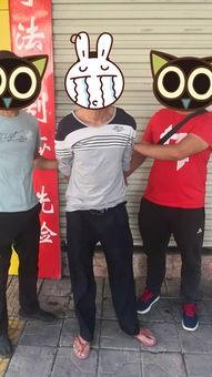 特警出警吃瓜群众,围观群众见证正义瞬间