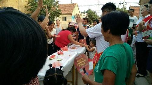 仁化中学吃瓜群众,吃瓜群众热议校园热点事件